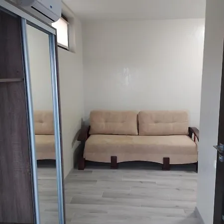 Reef Apartments Odesa Exterior photo